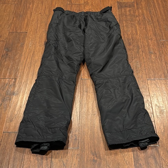 Large Men's Black OUTDOOR GEAR Pants - Picture 11 of 12